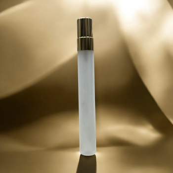 Frosted 1/4 Glass Spray Bottle